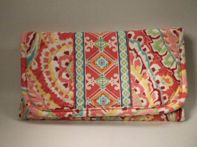 Nice Vera Bradley Wallet (1 of 2)