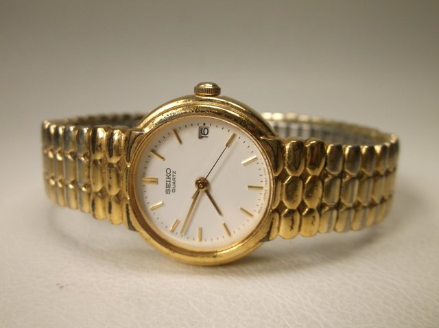 Nice Seiko Wristwatch Works: needs a battery