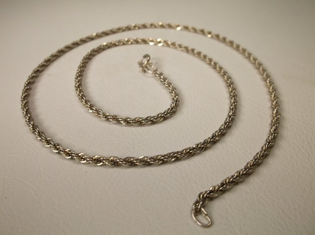 Nice 18" Sterling Silver Rope Chain Necklace (1 of 1)