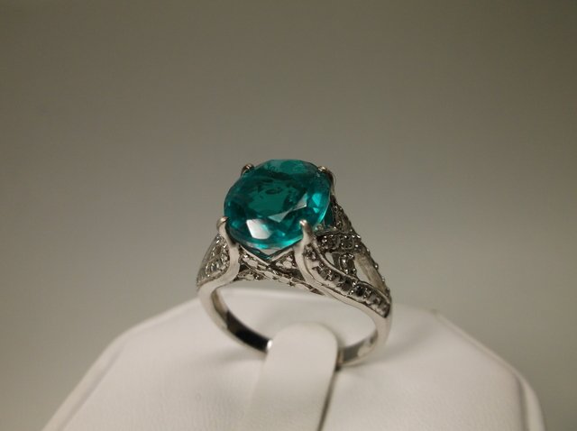 Beautiful Sterling Silver Gem Cocktail Ring 9 (1 of 1)