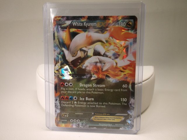 White Kyurem EX Pokémon Card Mint (1 of 1)