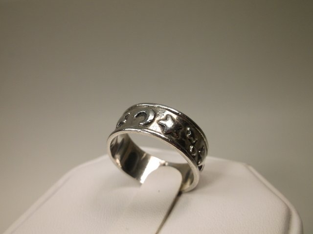 Beautiful Sterling Silver Moon Stars Ring 7.5 (1 of 1)
