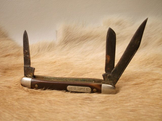 Old Schrade Old Timer Pocket Knife (1 of 1)