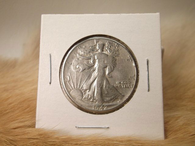 1942 US Silver Walking Liberty Half Dollar (1 of 1)