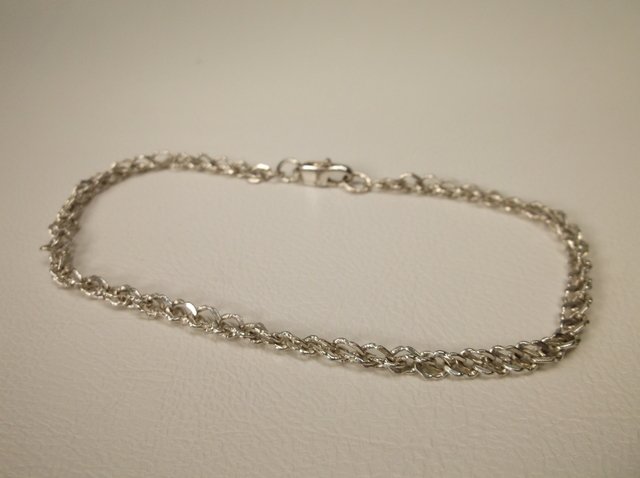 Nice Thick Sterling Silver Bracelet (1 of 1)