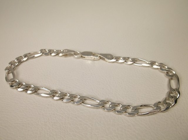 Beautiful Sterling Silver Chain Bracelet (1 of 1)