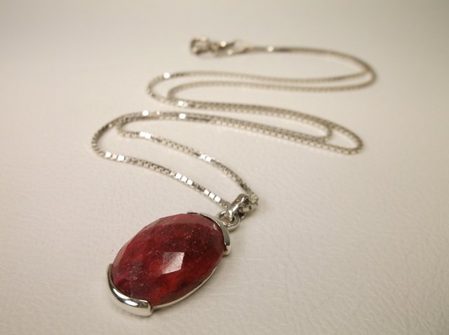 Beautiful Sterling Silver Genuine Ruby Necklace (1 of 1)
