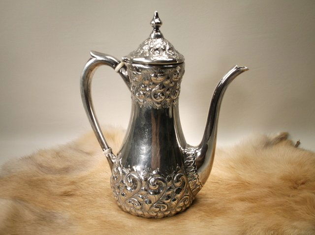 1889 Theodore B Starr Sterling Silver Teapot 348g (1 of 10)