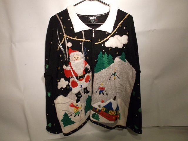Vintage Ugly Christmas Sweater Santa Skis Size L: Perfect for your ugly Christmas sweater party