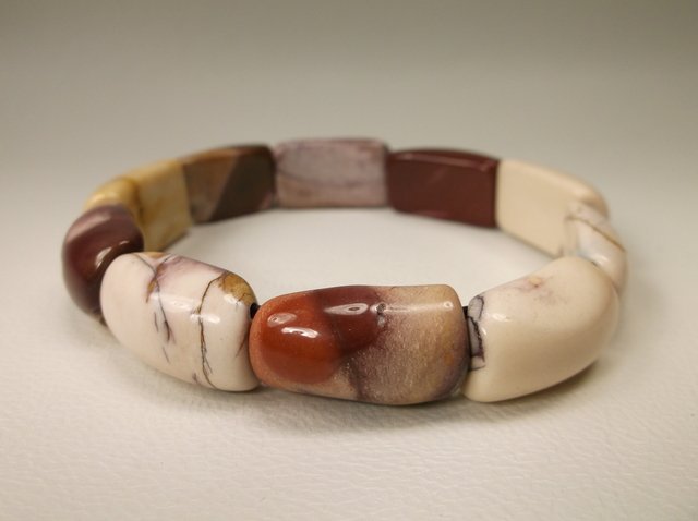 Beautiful Genuine Jasper Stretch Bracelet (1 of 1)
