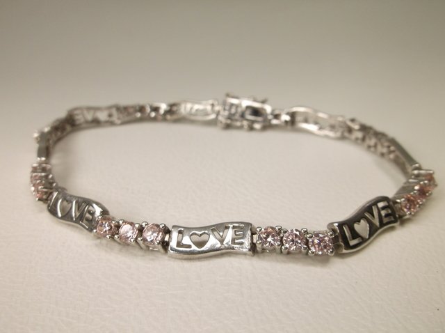 Beautiful Sterling Silver Pink Tourmaline Bracelet (1 of 1)