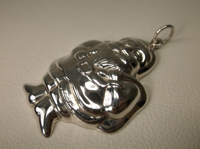 Beautiful Large Sterling Silver Puffy Santa Claus: .