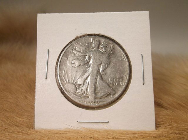 1939 US Silver Walking Liberty Half Dollar (1 of 1)