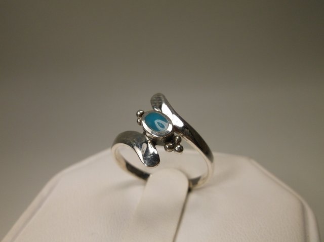 Beautiful Sterling Silver Turquoise Ring 7 (1 of 1)