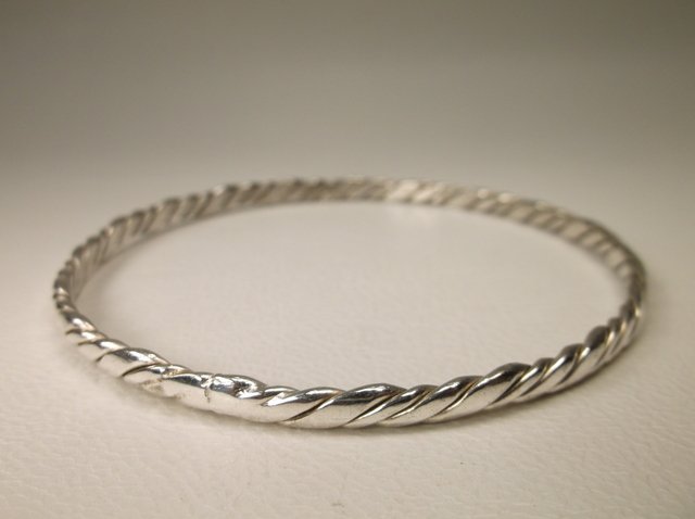Beautiful Heavy Sterling Silver Bangle Bracelet (1 of 1)