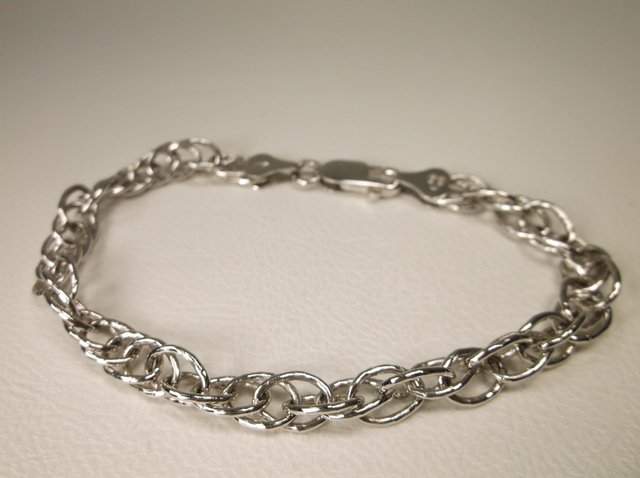 Beautiful vintage Bib Sterling Silver Chain Bracelet: .