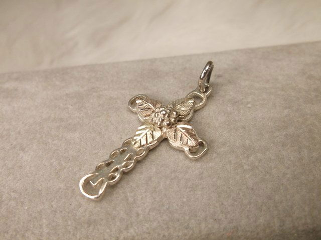 Beautiful 10kt Gold Sterling Silver Cross Pendant C co. (1 of 1)