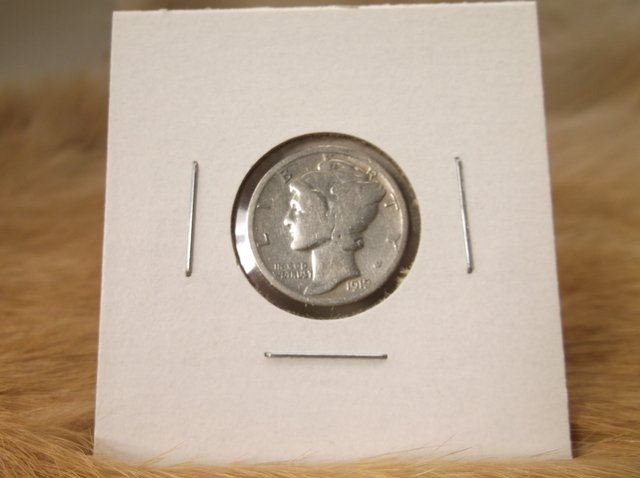1919 US Silver Mercury Dime (1 of 1)