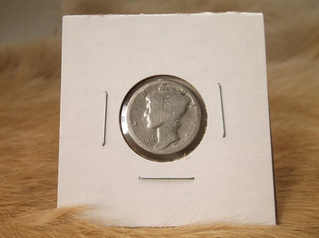 1919 D US Silver Mercury Dime (1 of 1)