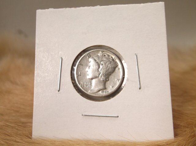 1930 US Silver Mercury Dime (1 of 1)