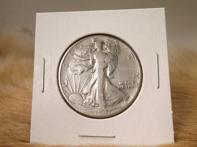 1941 US Silver Walking Liberty Half Dollar (1 of 1)