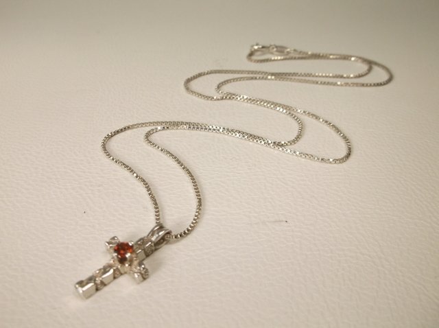 Beautiful Sterling Silver Garnet Cross Necklace (1 of 1)