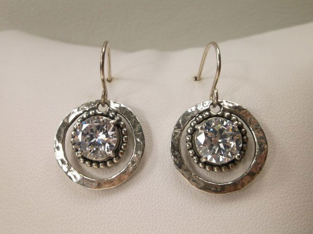 Gorgeous Jijae Sterling Silver Earrings (1 of 1)