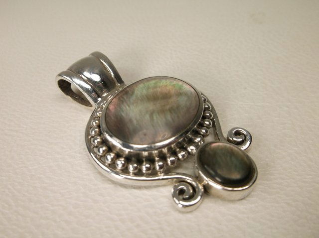 Gorgeous Sterling Silver Abalone Pendant Heavy (1 of 1)