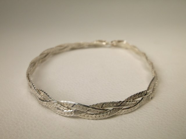 Beautiful Sterling Silver Chain Bracelet (1 of 1)