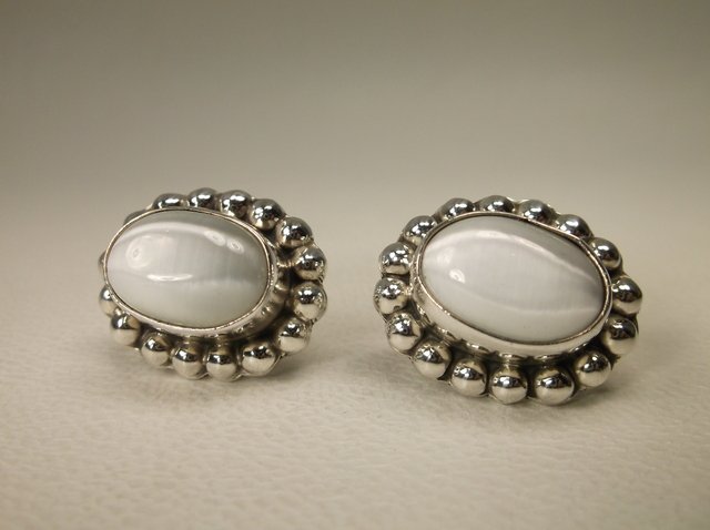 Beautiful Sterling Silver Taxco MOP Earrings TJ-76 (1 of 2)