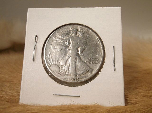 1942 US Silver Walking Liberty Half Dollar (1 of 1)