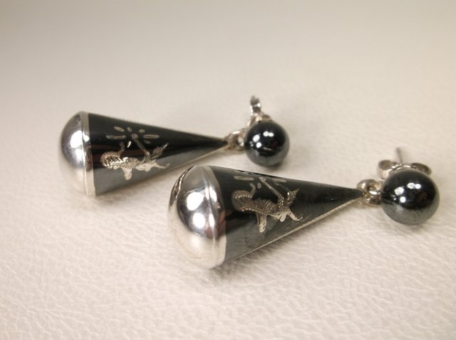 Beautiful Antique Sterling Silver Siam Earrings (1 of 1)