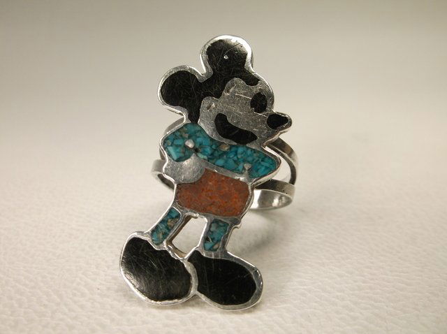 Rare Vint Navajo Sterling Mickey Mouse Ring 7.5 (1 of 2)