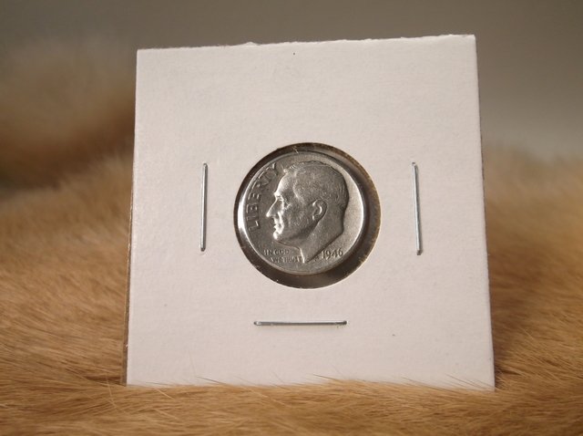 1946 US Silver Roosevelt Dime (1 of 1)