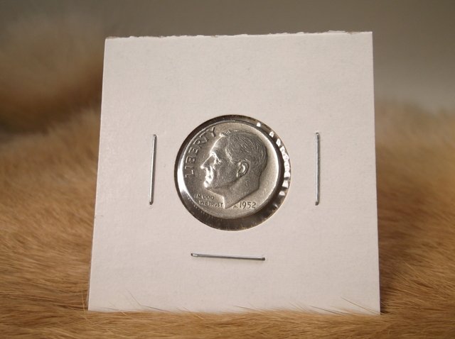 1952 S US Silver Roosevelt Dime (1 of 1)