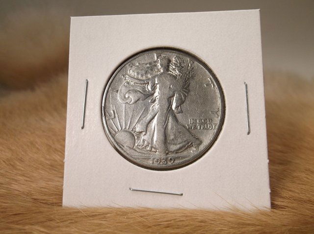 1939 US Silver Walking Liberty Half Dollar (1 of 1)