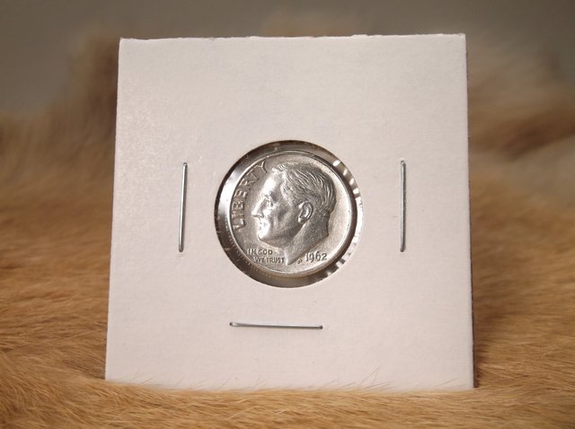 1962 US Silver Roosevelt Dime (1 of 1)