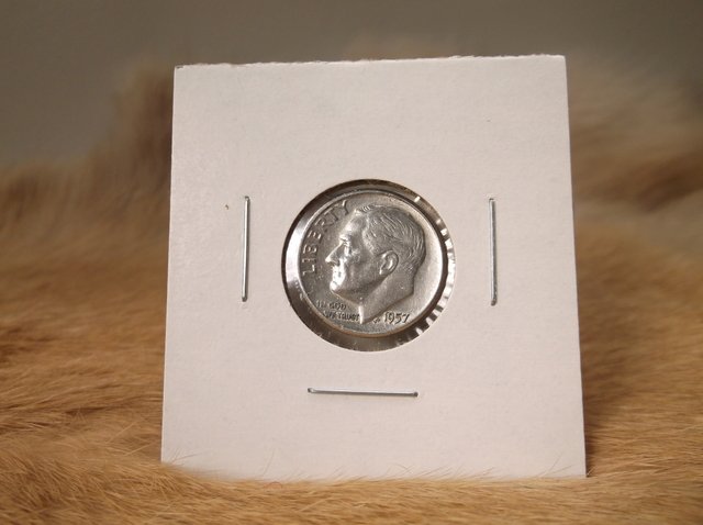 1957 US Silver Roosevelt Dime (1 of 1)