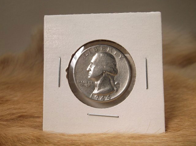 1944 S US Silver Washington Quarter (1 of 1)