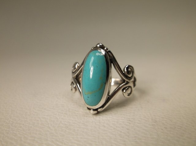 Beautiful Sterling Silver Turquoise Ring 7 (1 of 1)