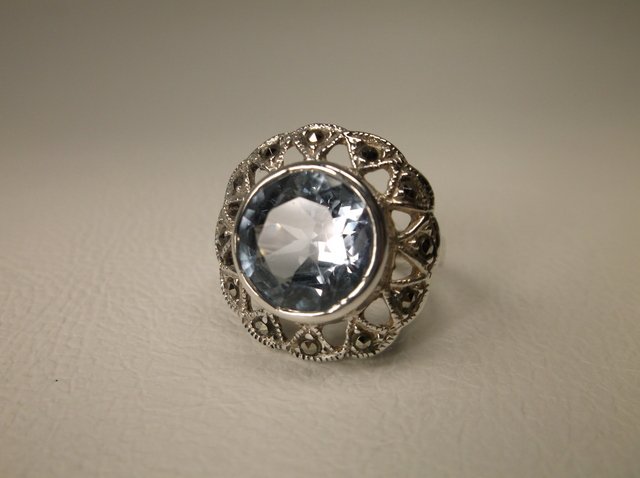 Gorgeous Sterling Silver Blue Stone Ring 5 (1 of 2)