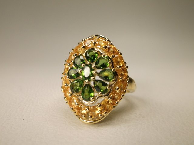 Gorgeous Gold Over Sterling Peridot Citrine Ring 7 (1 of 2)