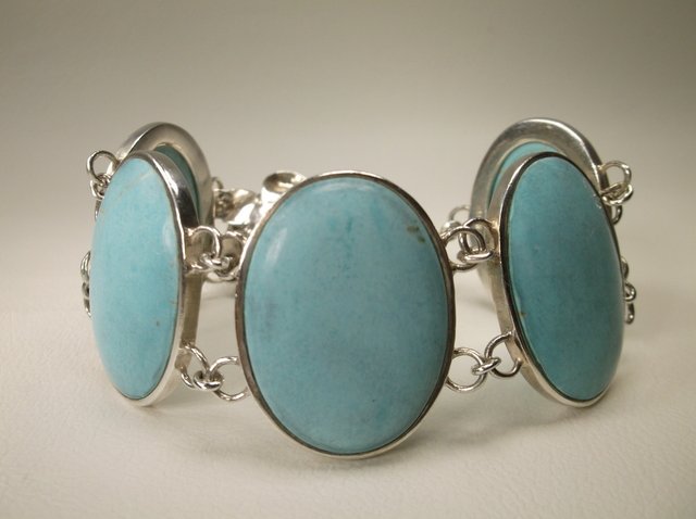 Gorgeous Large Sterling Silver Turquoise Bracelet heavy (1 of 3)