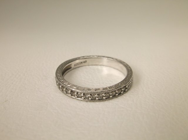 Beautiful Sterling Silver Designer Signed Ring 8 (1 of 2)