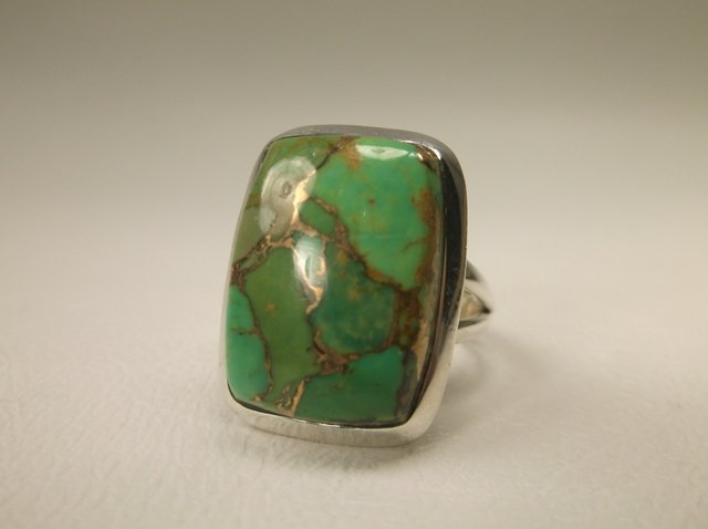 Gorgeous Sterling Silver Green Turquoise Ring 7 (1 of 2)