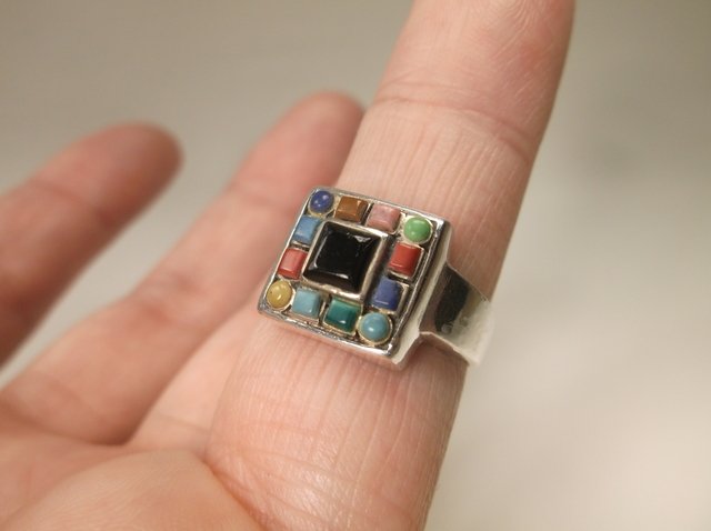 Beautiful Sterling Silver Multi Turquoise Ring 6.5 (1 of 2)