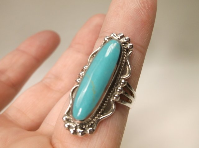 Gorgeous Sterling Silver Turquoise Ring 7 (1 of 1)