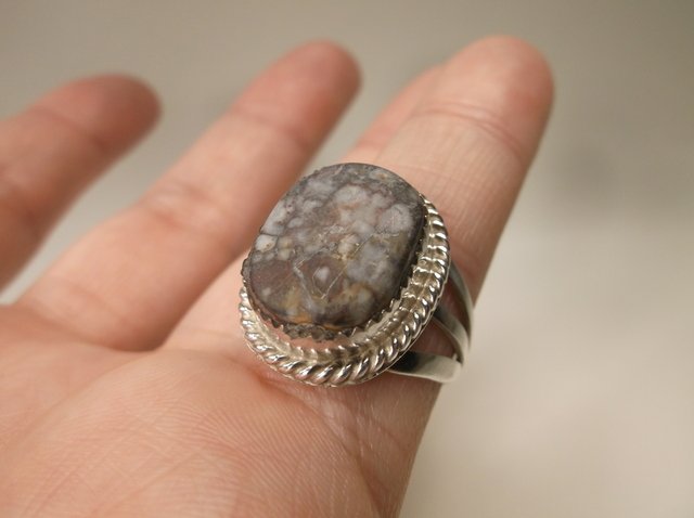 Vintage Navajo Sterling Silver Jasper Ring 8 (1 of 2)