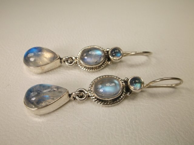 Gorgeous Sterling Silver Sea Opal Earrings NB (1 of 1)