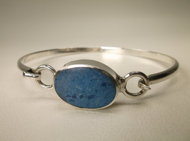 Gorgeous Heavy Sterling Silver Lapis Bracelet (1 of 2)